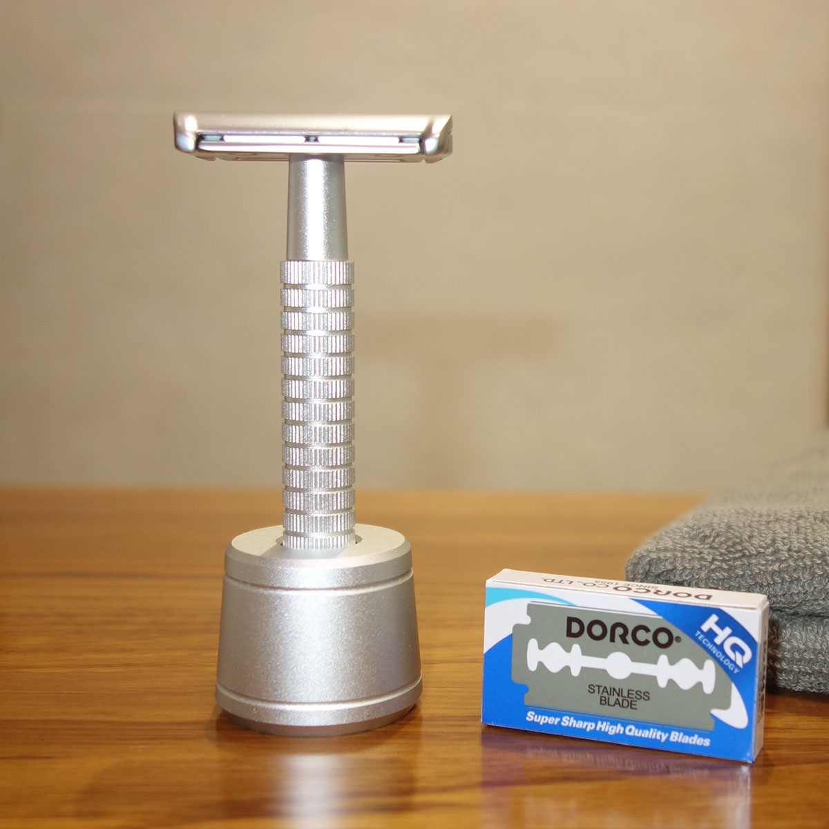 Safety Razor Handle - มีดโกนหนวดสองคม iRAZOR สำหรับผู้ชาย แบบเปียก ใช้ด้วยมือ พร้อมใบมีด