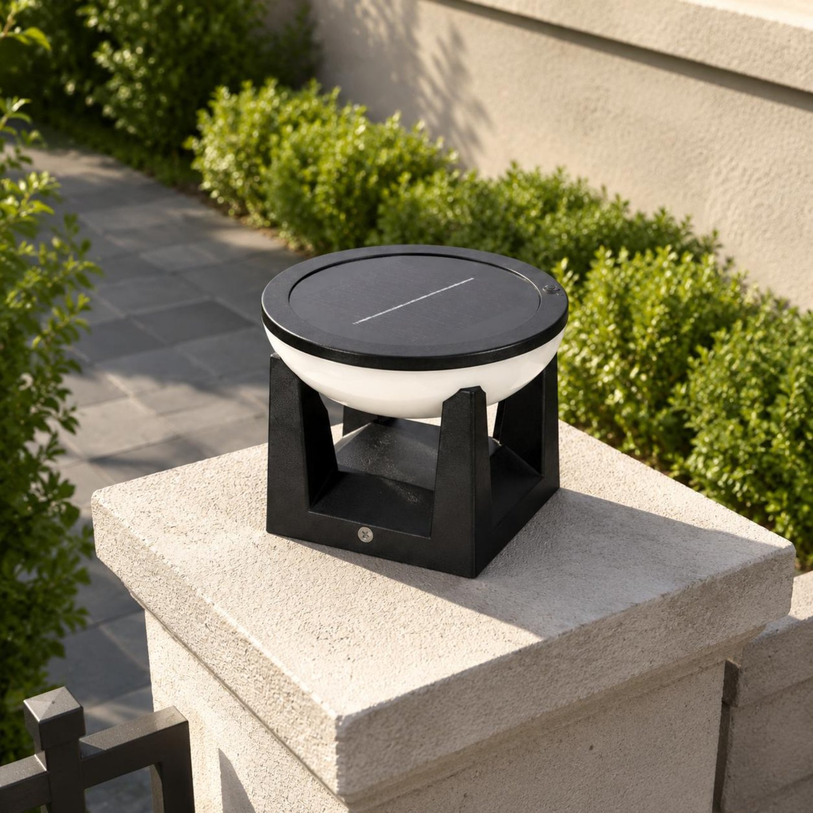 ไฟเสาโซลาร์เซลล์ ติดตั้งง่าย ไ - Solar Garden Light บทวิจารณ์และราคา